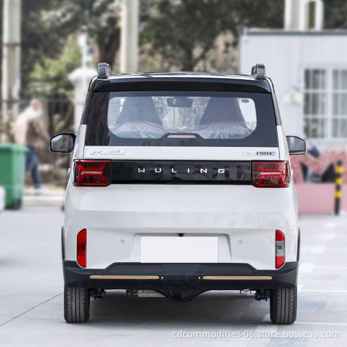 Hot Selling Wuling Mini EV Mcaron 2022 4 Wheels Mini Electric Car New Energy Vehicles New Cars For Sale